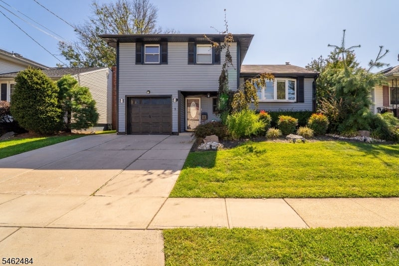 5 Sumutka Ct