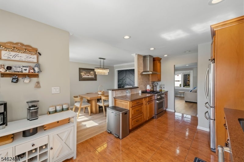 5 Sumutka Ct