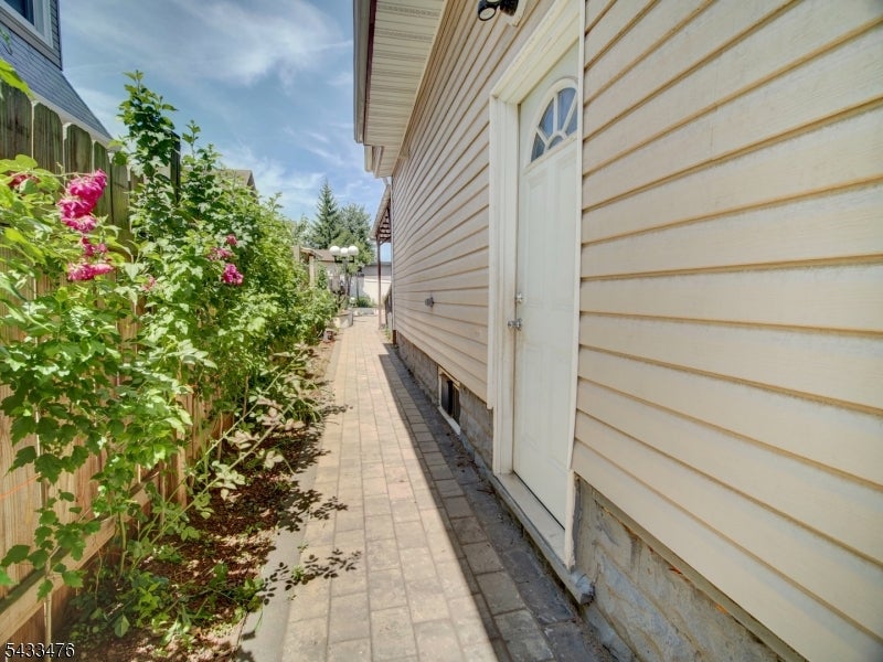 408-410 Elmora Ave