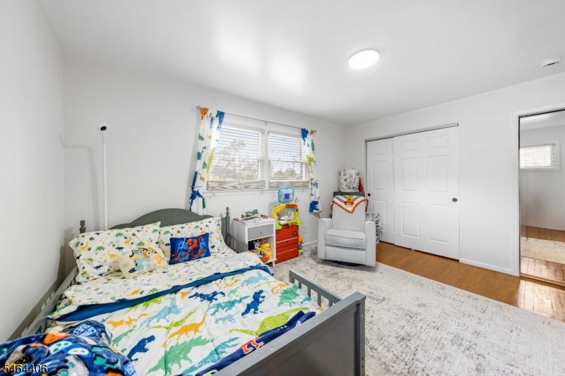 25 Lawrence Pl