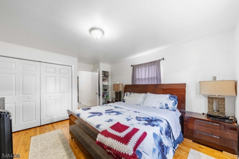 25 Lawrence Pl