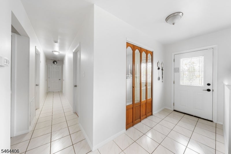 25 Lawrence Pl