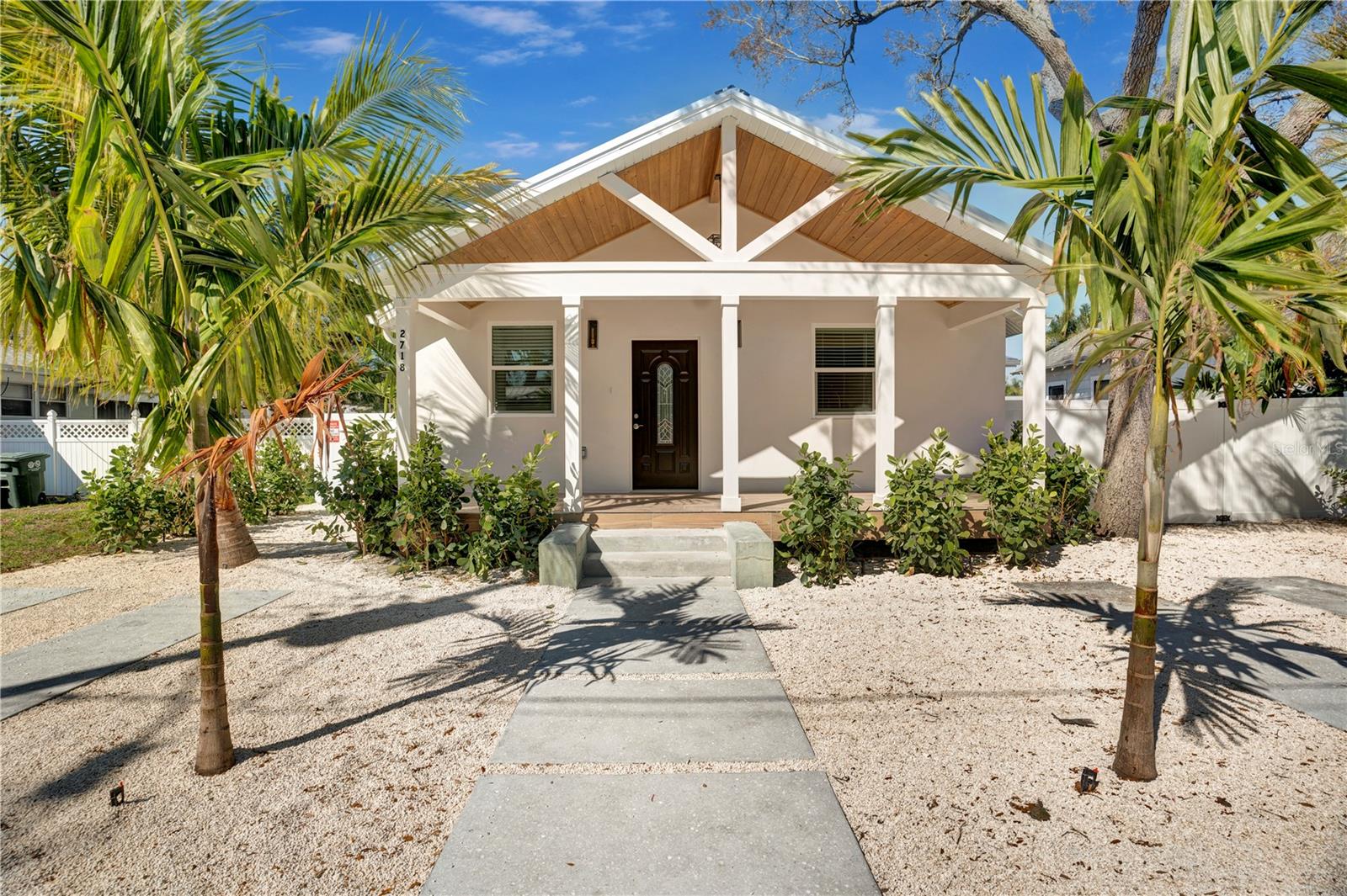 2718 4TH AVE W