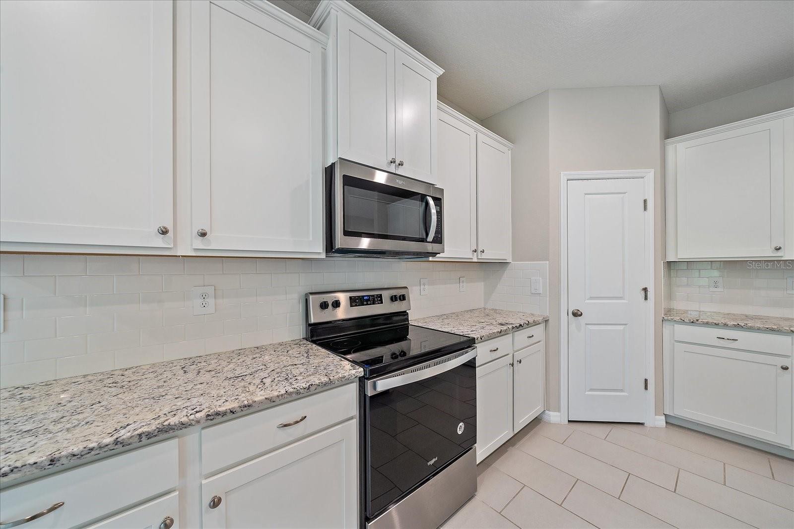 2168 MIDNIGHT PEARL DR