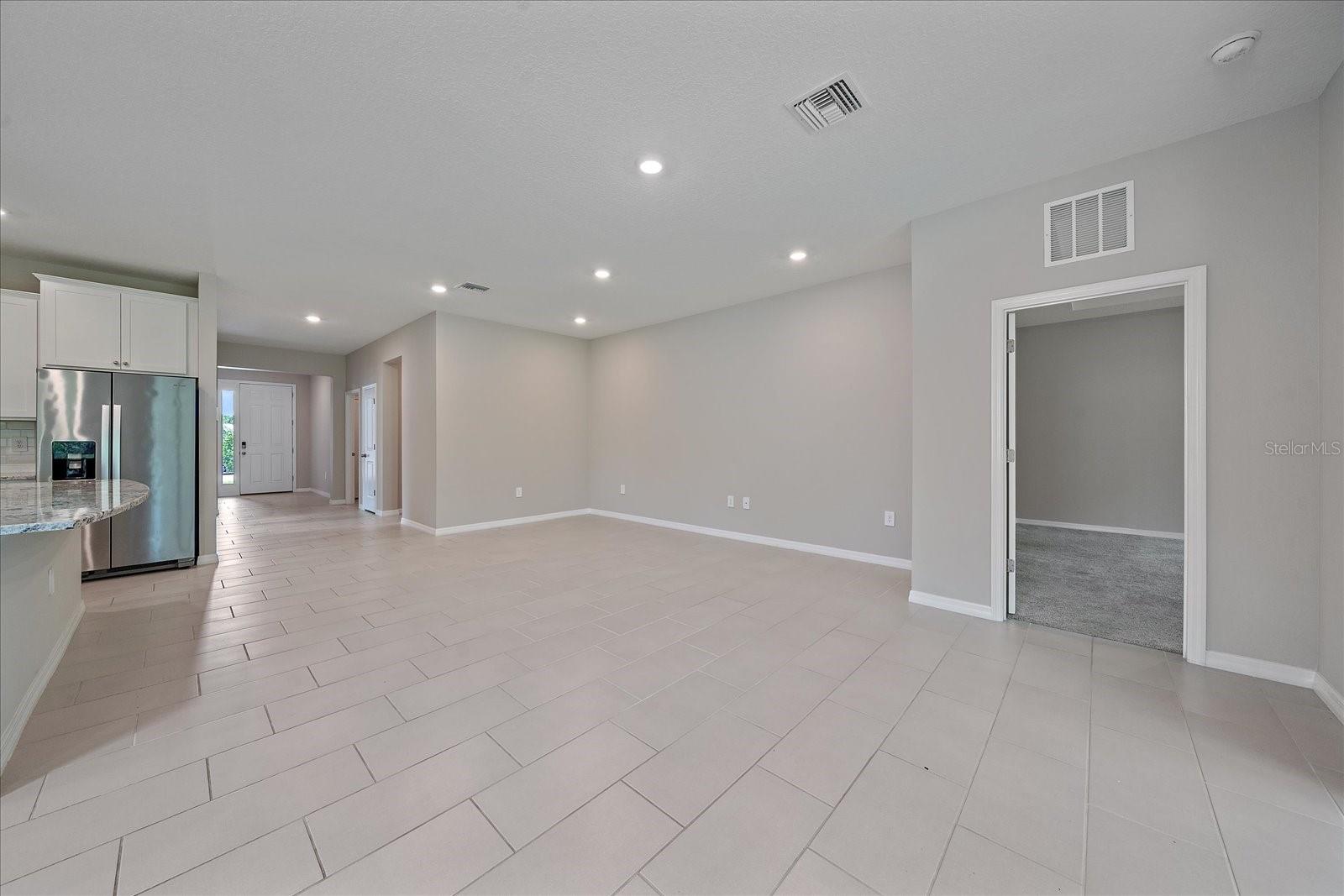 2168 MIDNIGHT PEARL DR