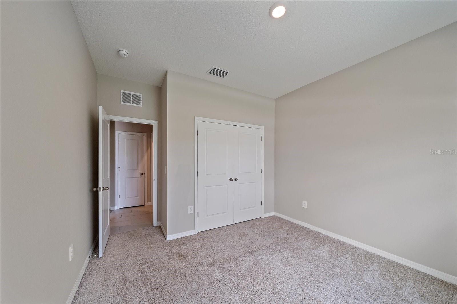 2168 MIDNIGHT PEARL DR