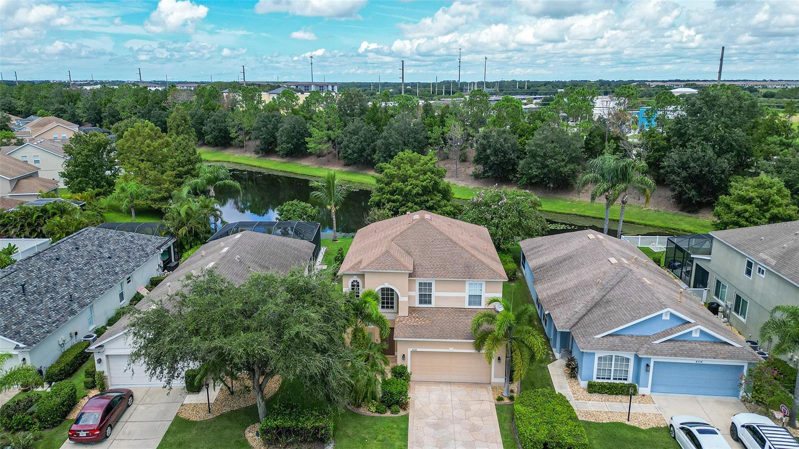 6122 BLUE RUNNER CT