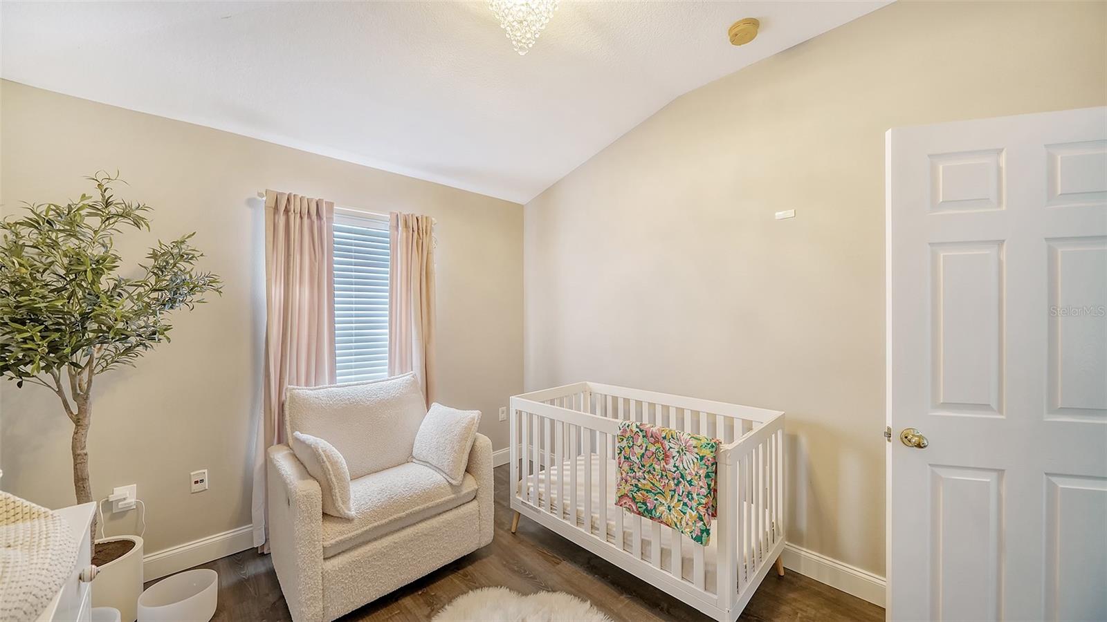 6122 BLUE RUNNER CT