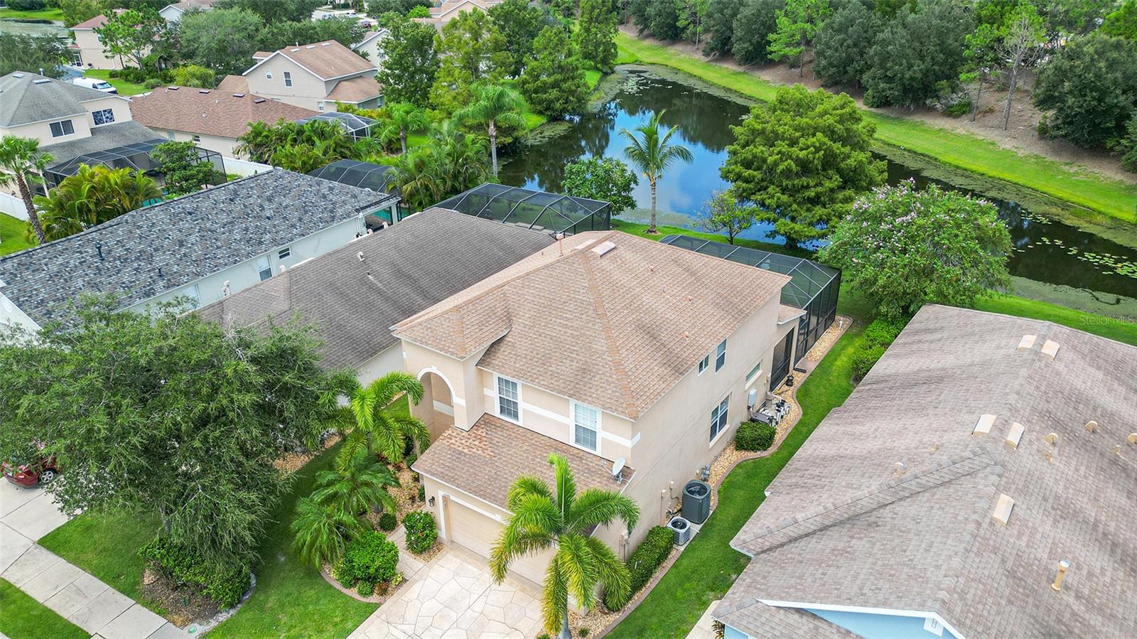 6122 BLUE RUNNER CT