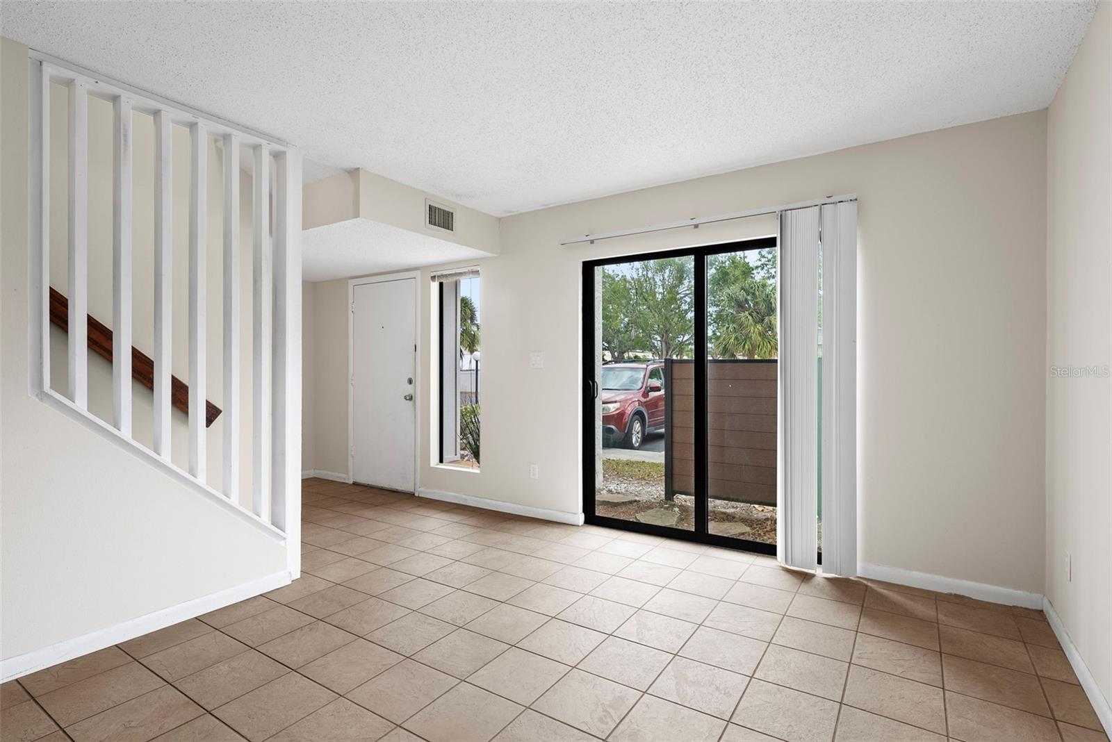 4001 BENEVA RD #304