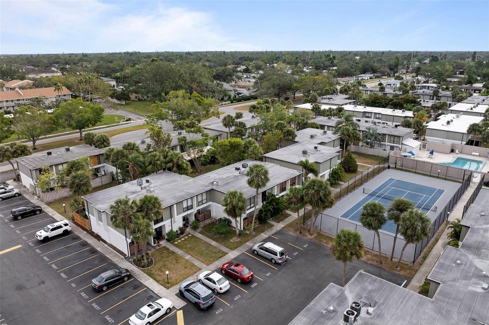 4001 BENEVA RD #304
