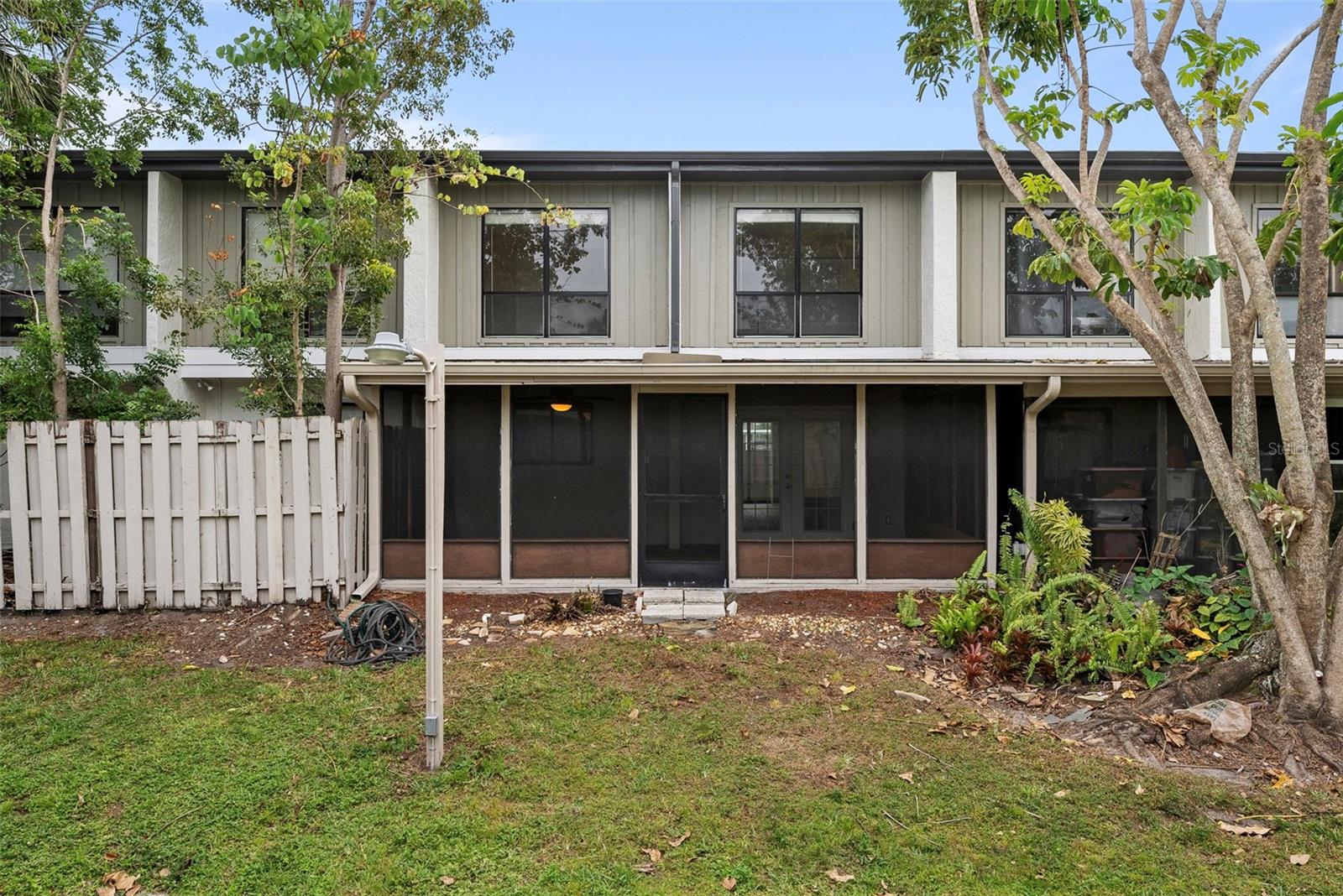 4001 BENEVA RD #304