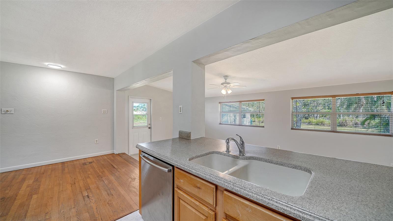 80 LILES ST