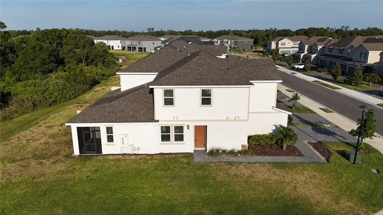 1824 WOODLEAF HAMMOCK CT