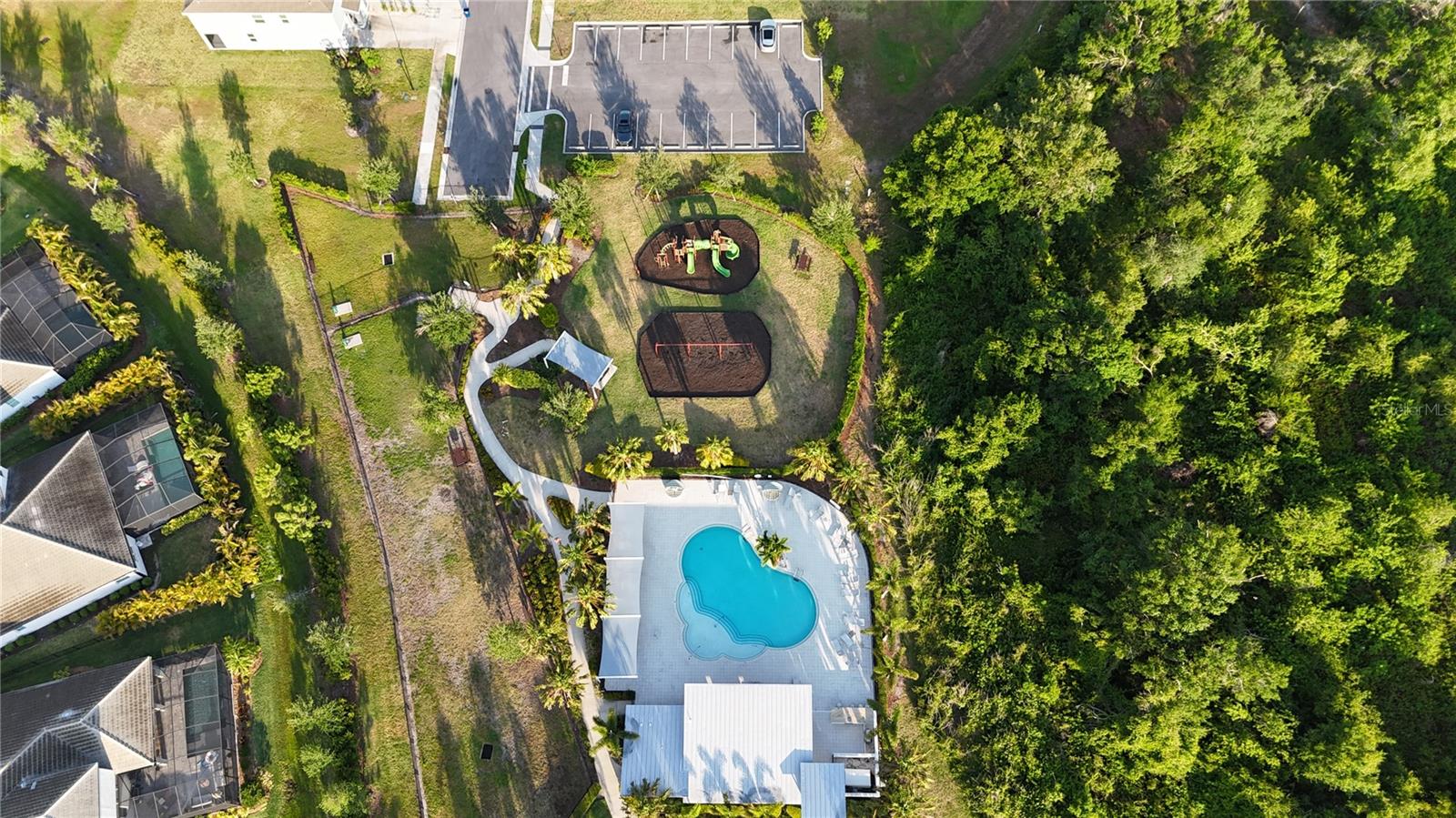 1824 WOODLEAF HAMMOCK CT