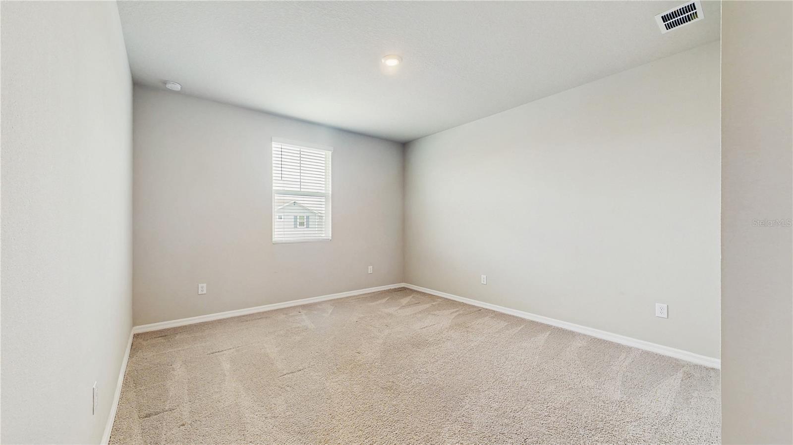 1824 WOODLEAF HAMMOCK CT