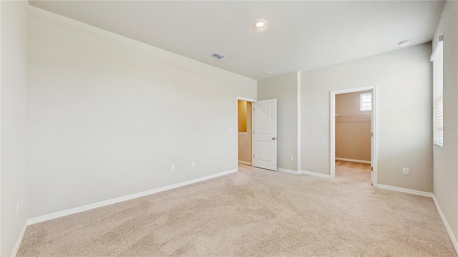 1824 WOODLEAF HAMMOCK CT