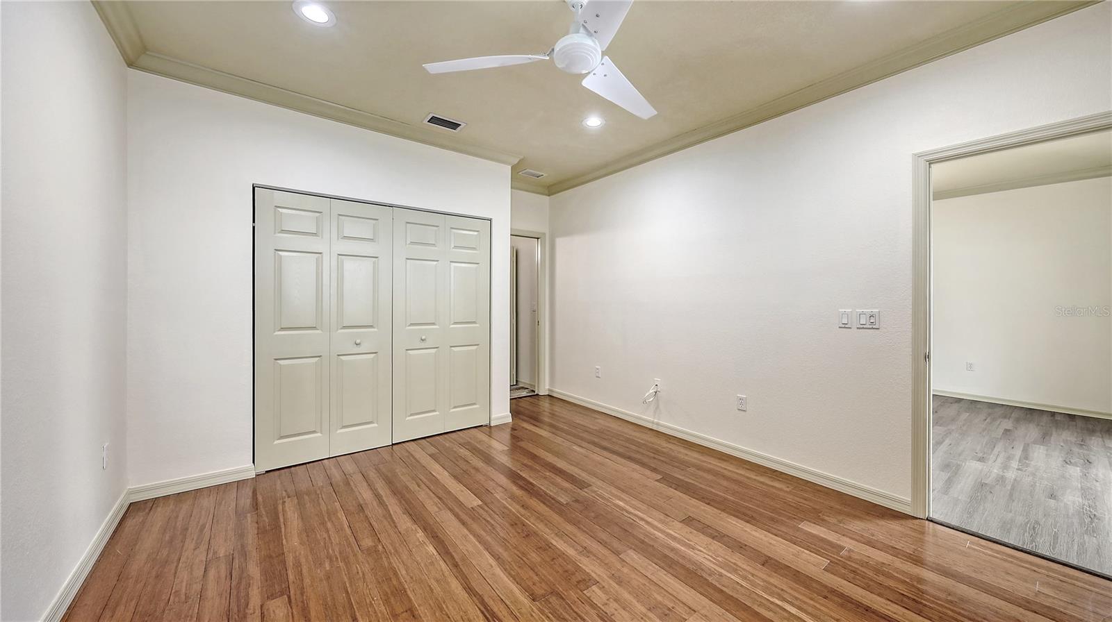 203 28TH ST W