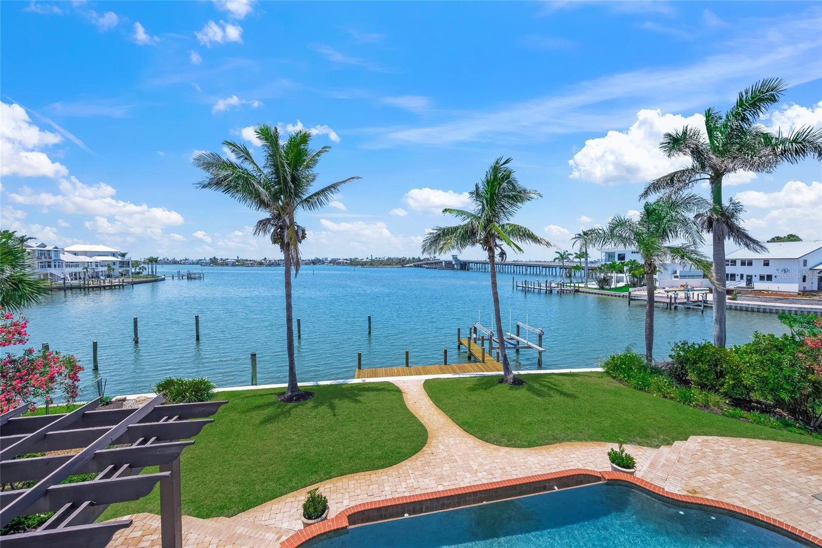 3576 SAN REMO TER