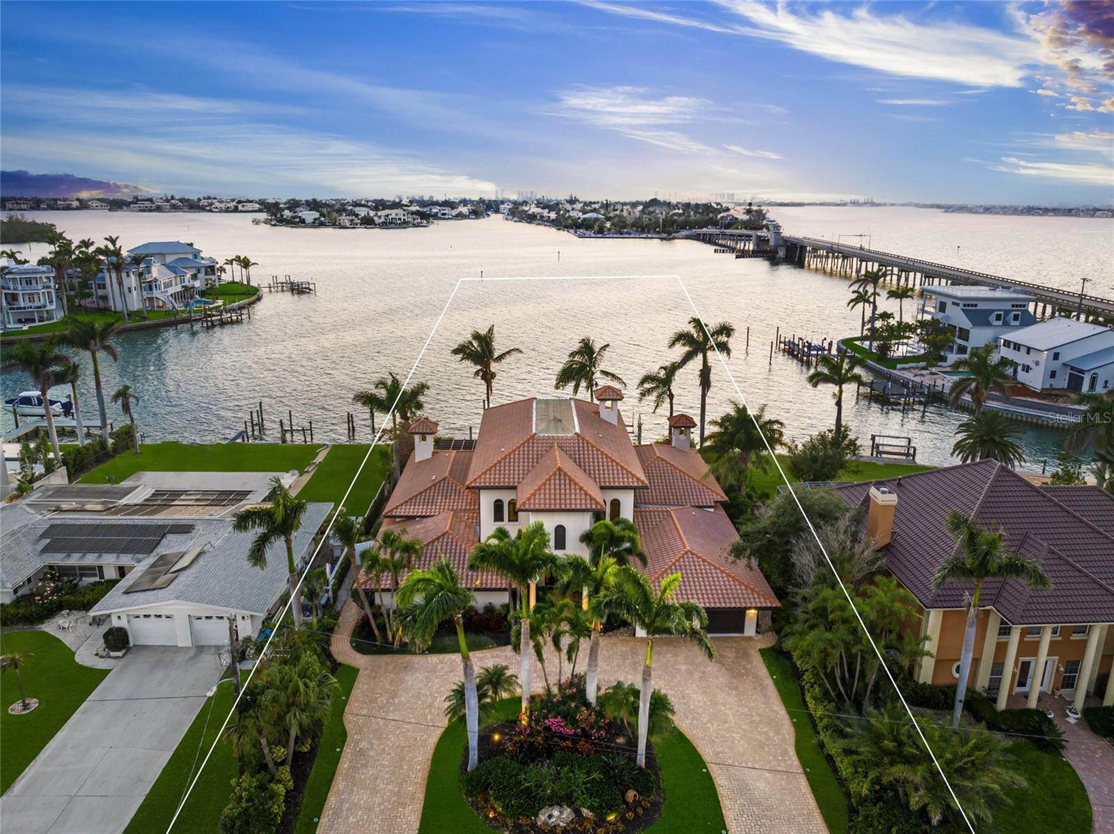 3576 SAN REMO TER