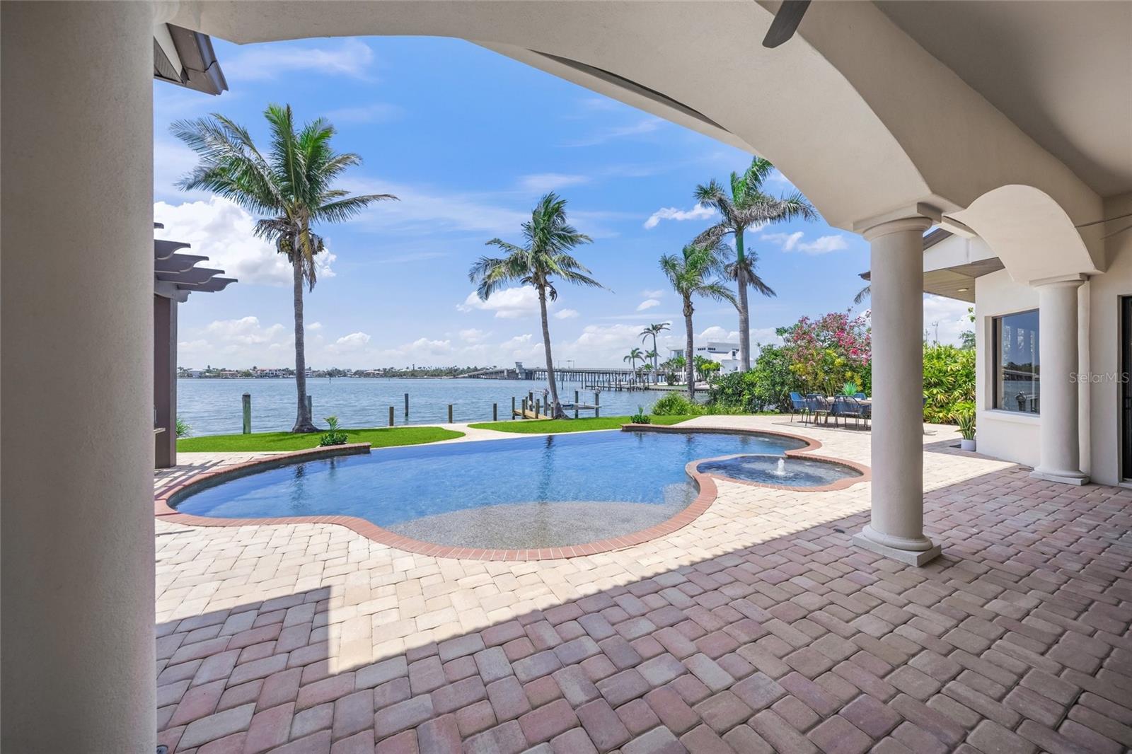 3576 SAN REMO TER