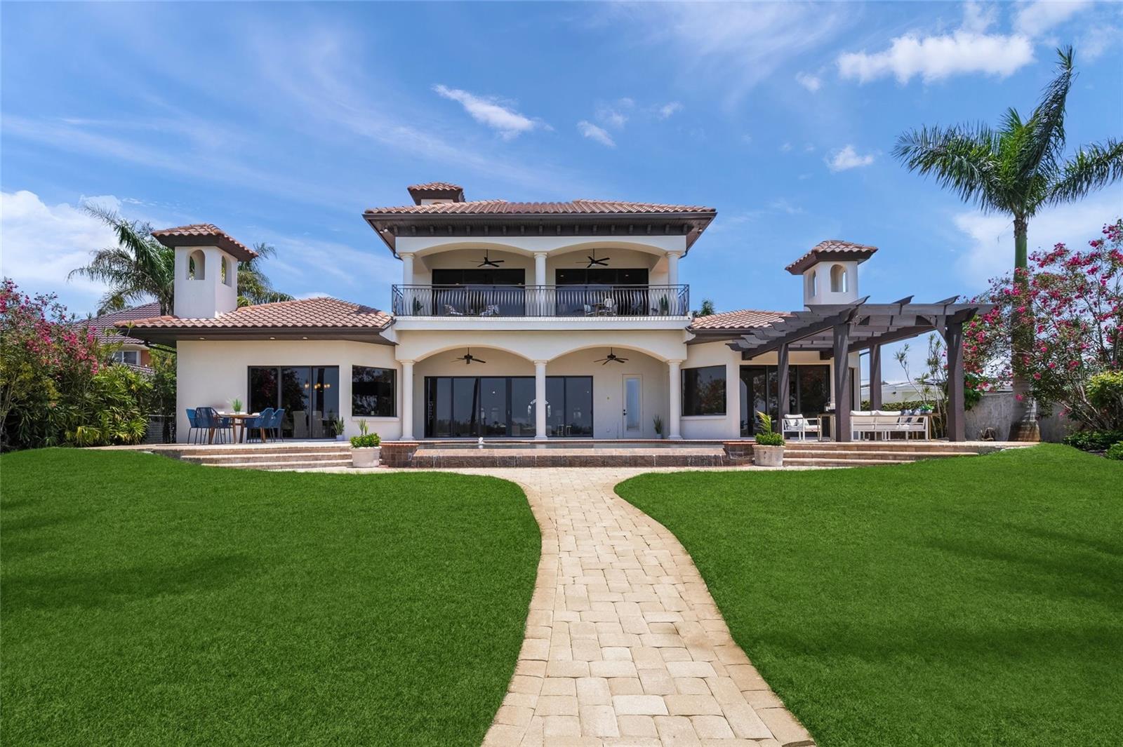 3576 SAN REMO TER