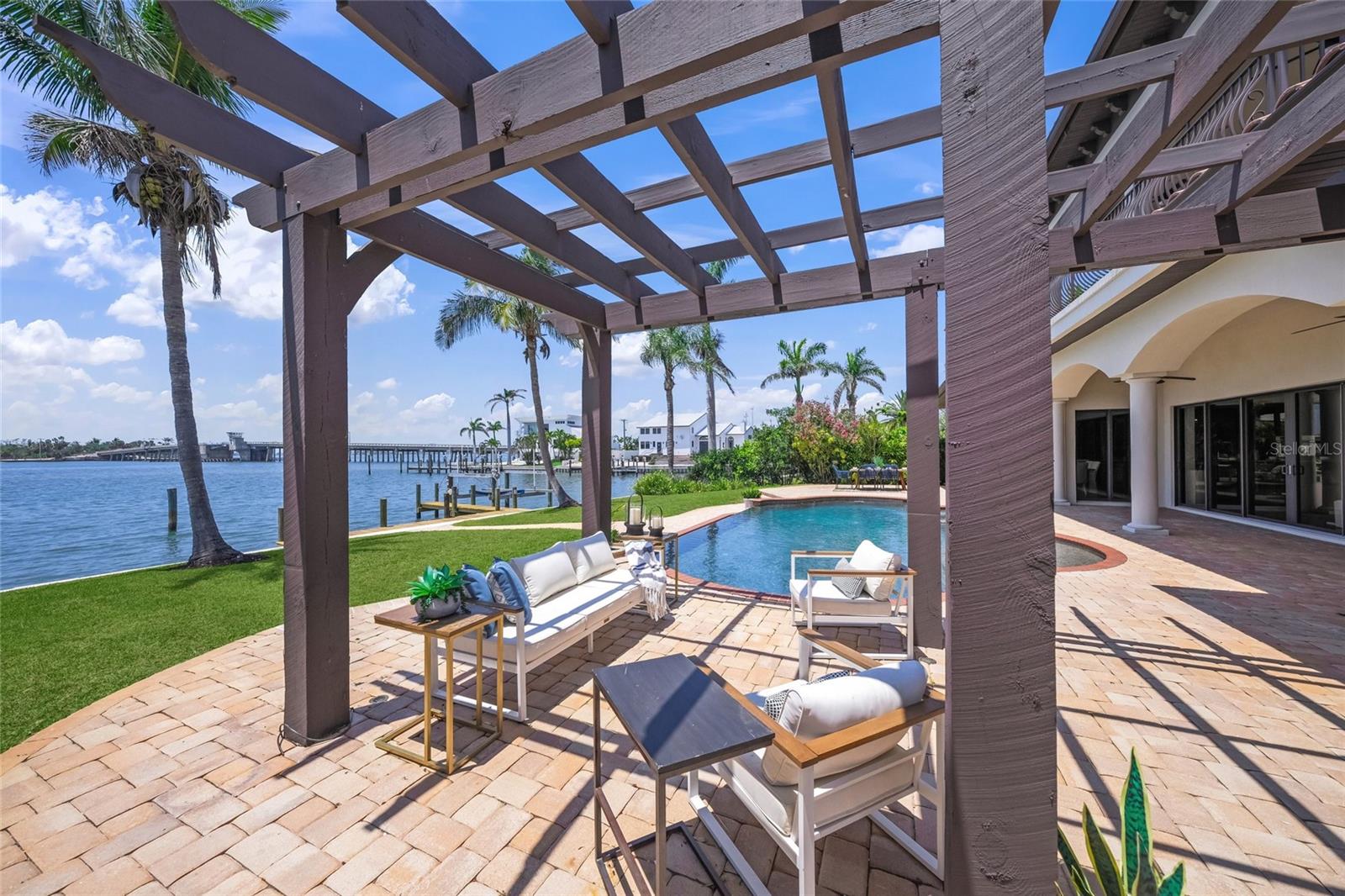 3576 SAN REMO TER