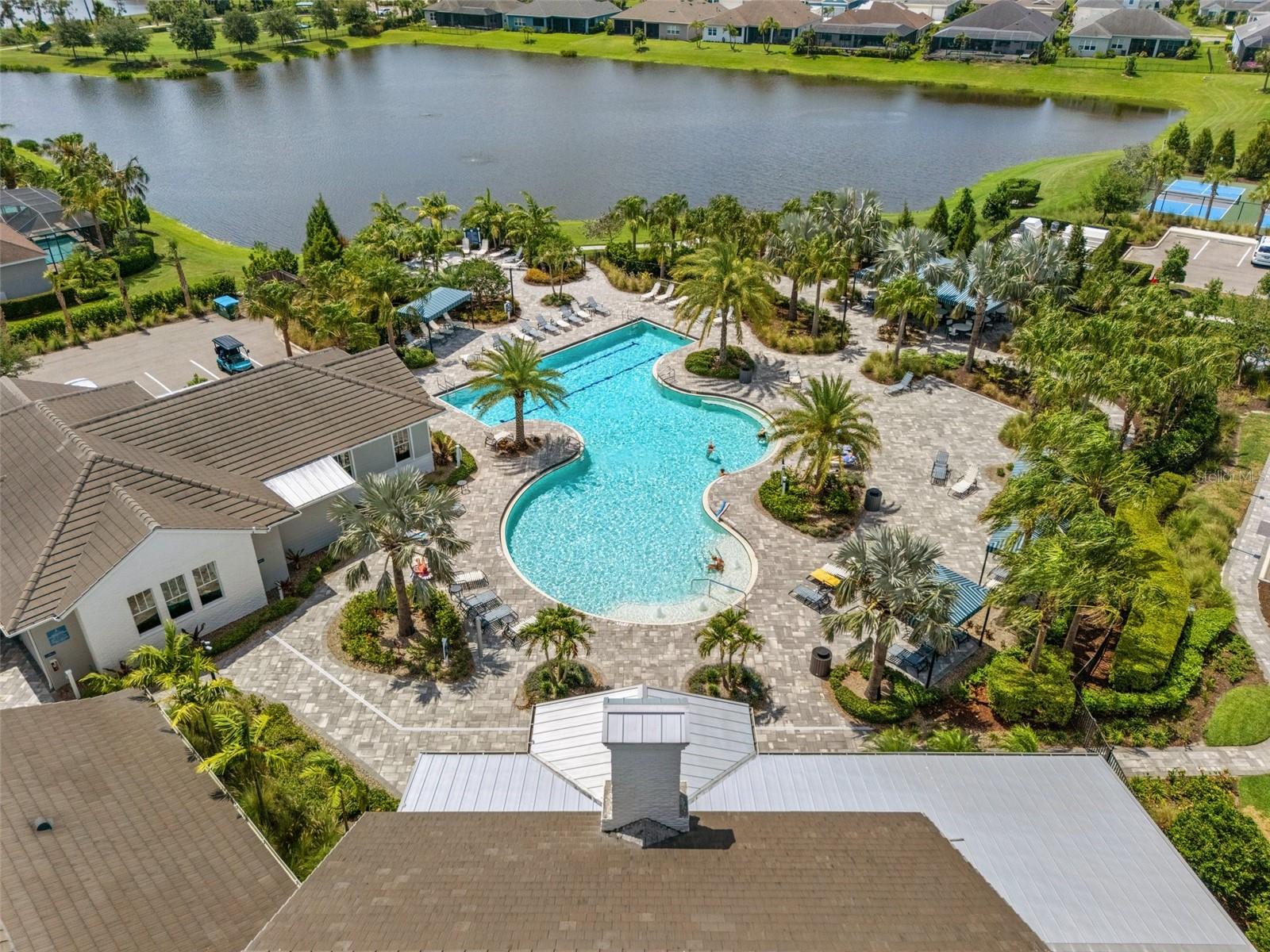 4407 BIG WOODS WAY