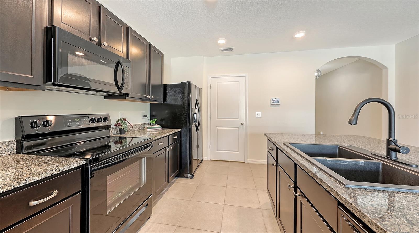 3813 WILLOW BRANCH PL