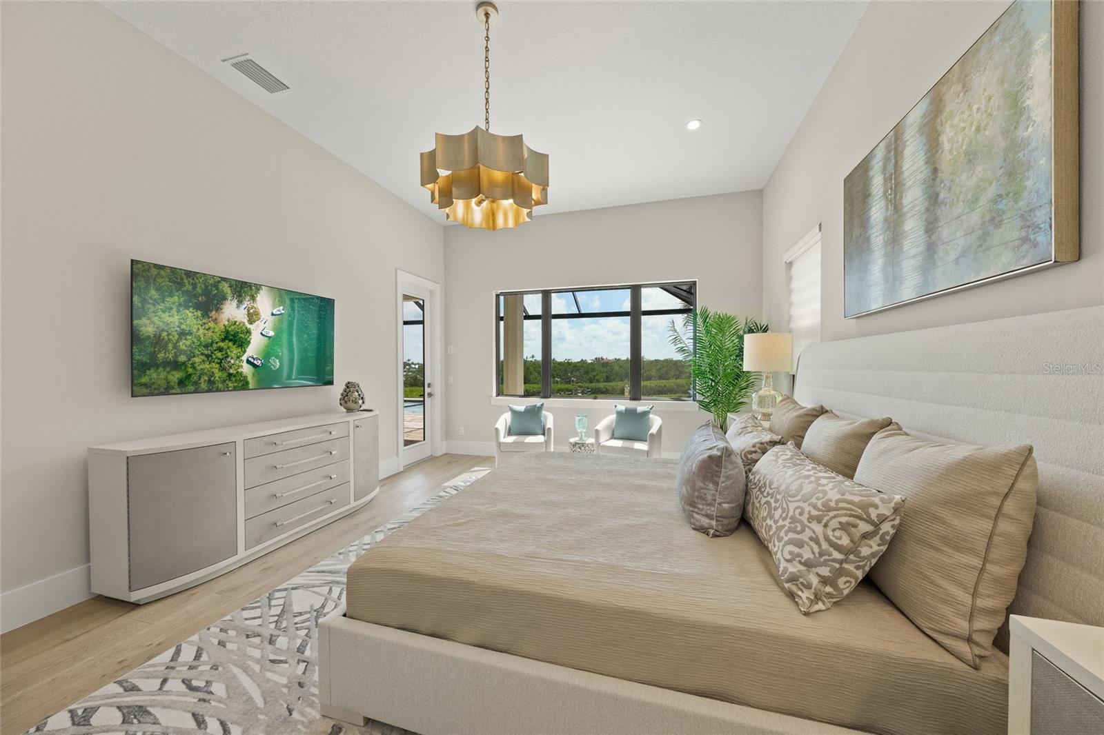 1109 BAYSHORE RD