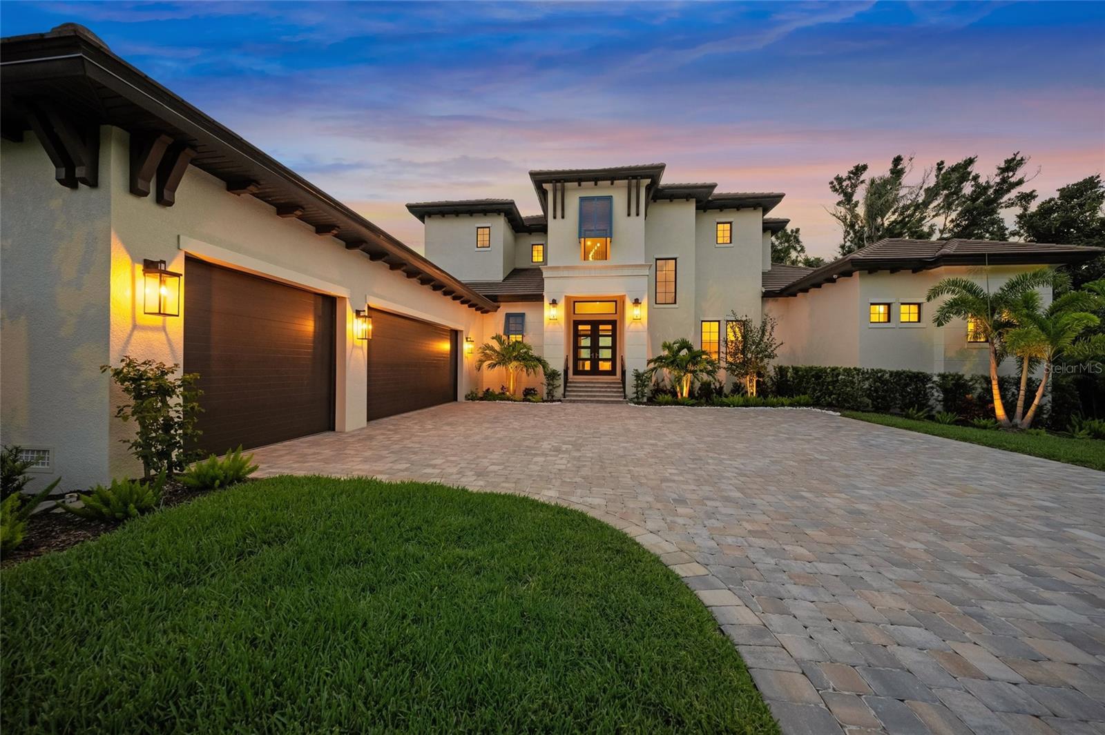 1109 BAYSHORE RD