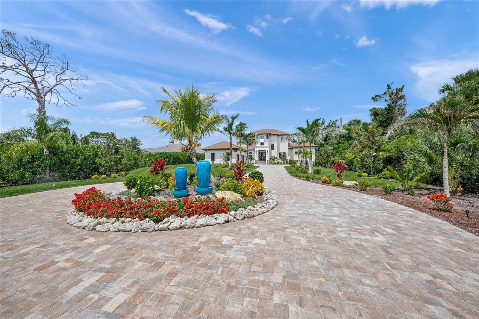 1109 BAYSHORE RD