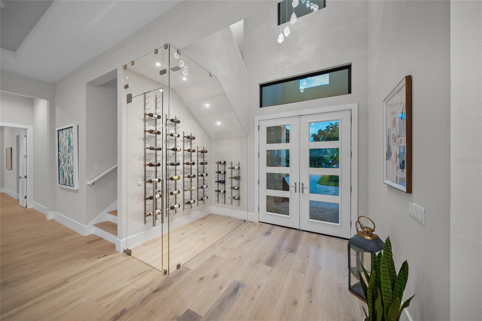 1109 BAYSHORE RD