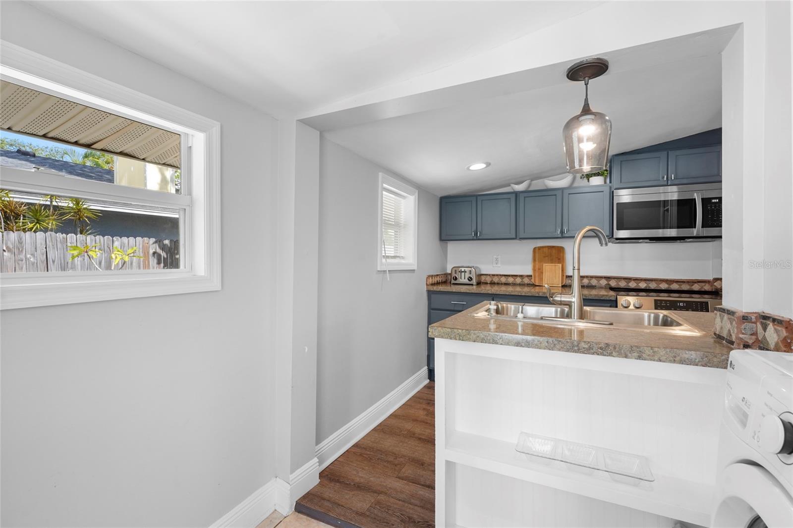 2705 2ND AVE W