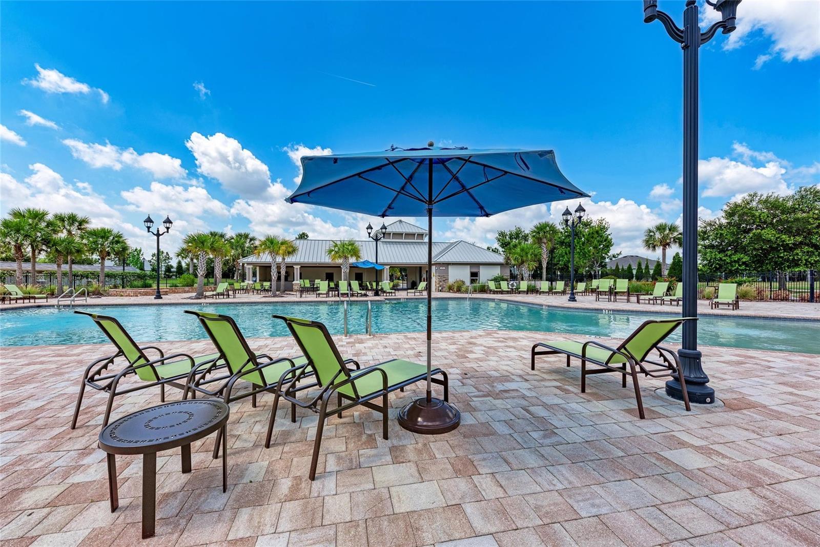 3724 CREEKSIDE PARK DR
