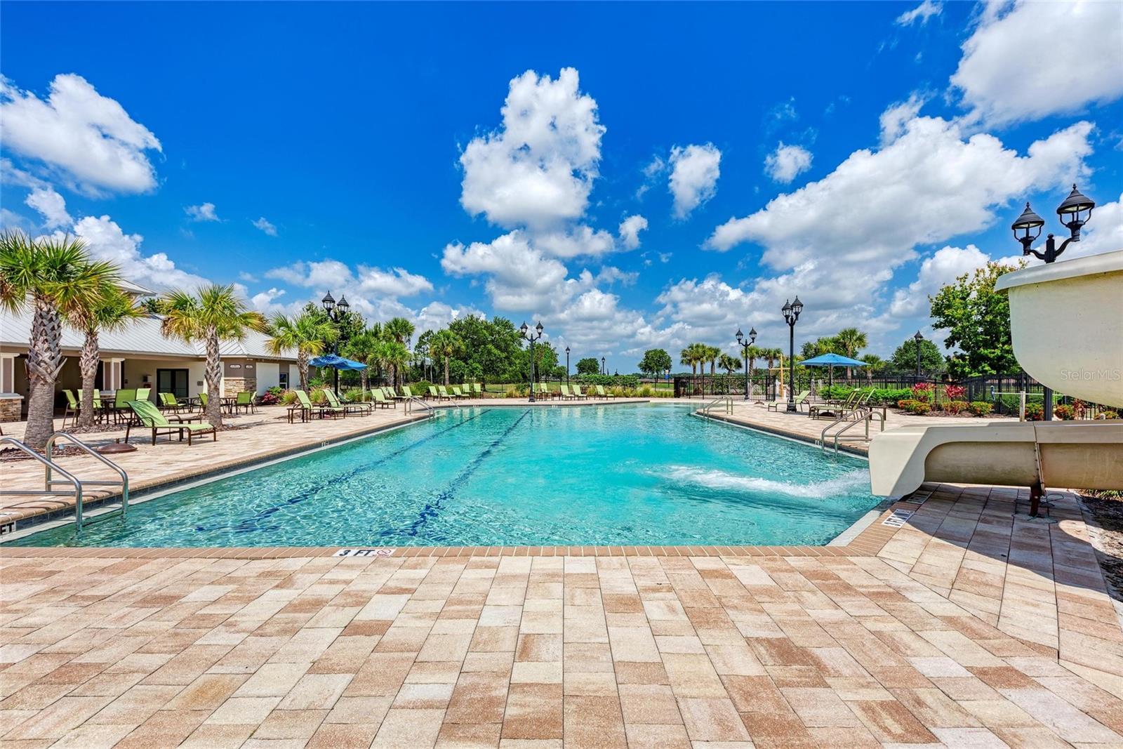 3724 CREEKSIDE PARK DR