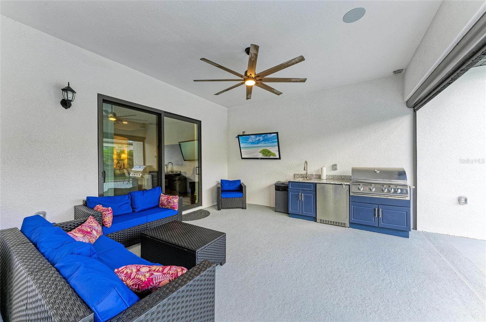 3724 CREEKSIDE PARK DR
