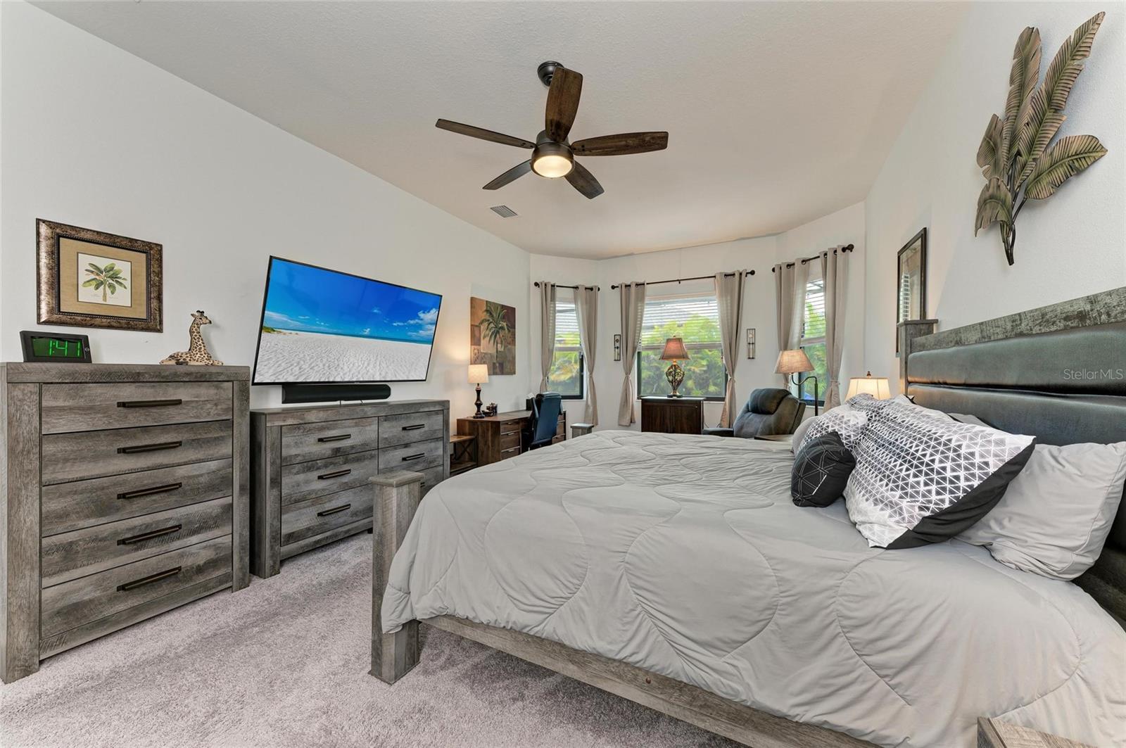 3724 CREEKSIDE PARK DR
