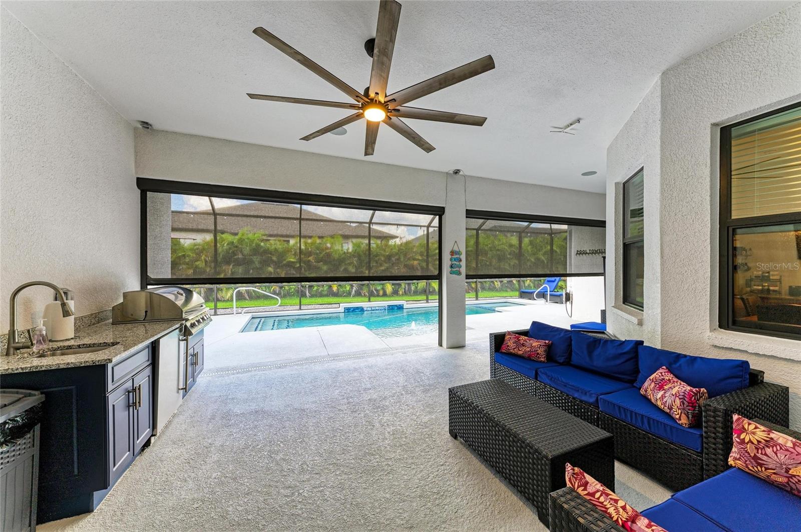 3724 CREEKSIDE PARK DR