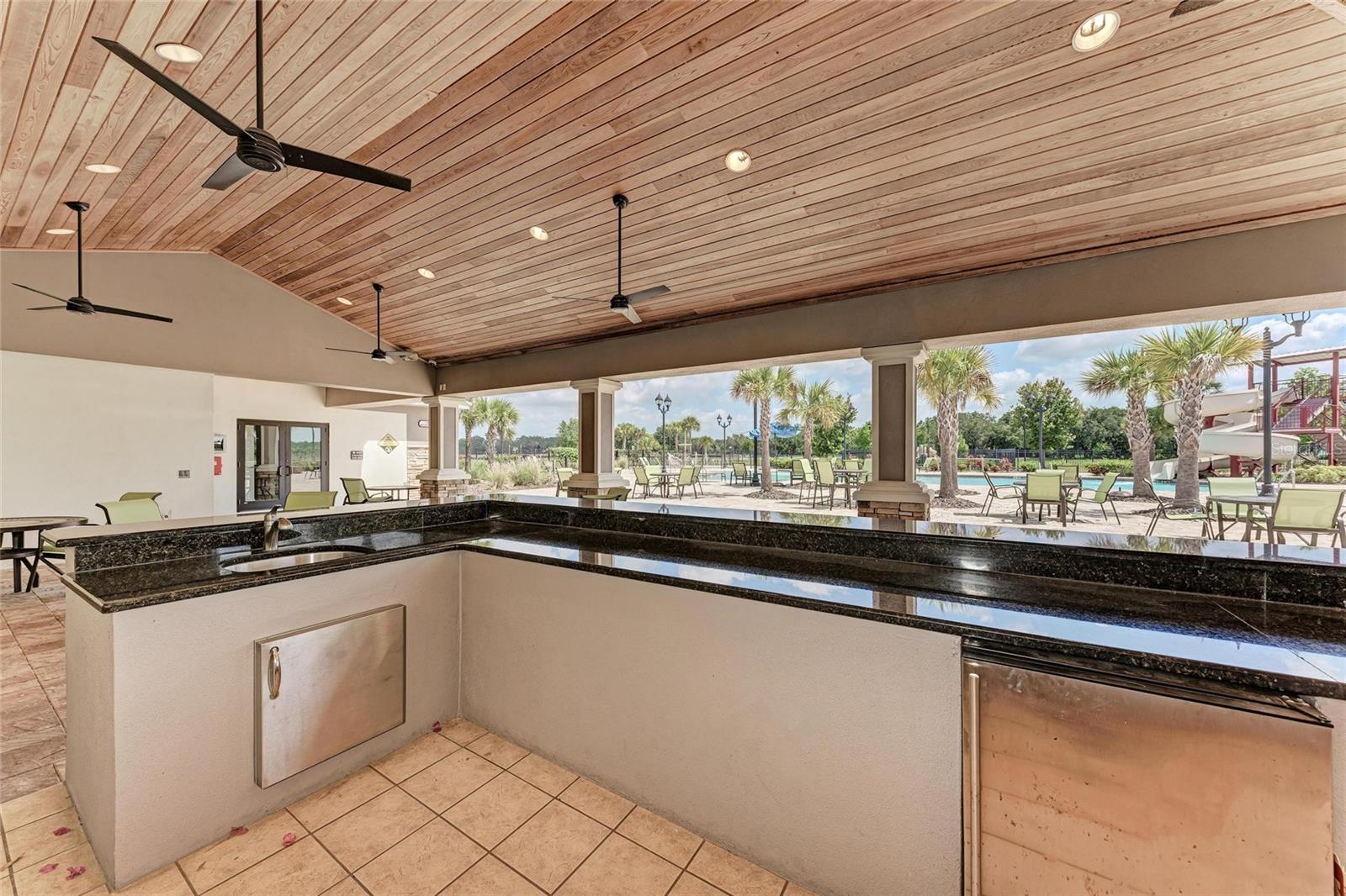 3724 CREEKSIDE PARK DR