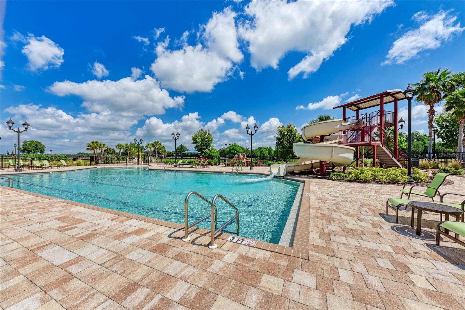 3724 CREEKSIDE PARK DR