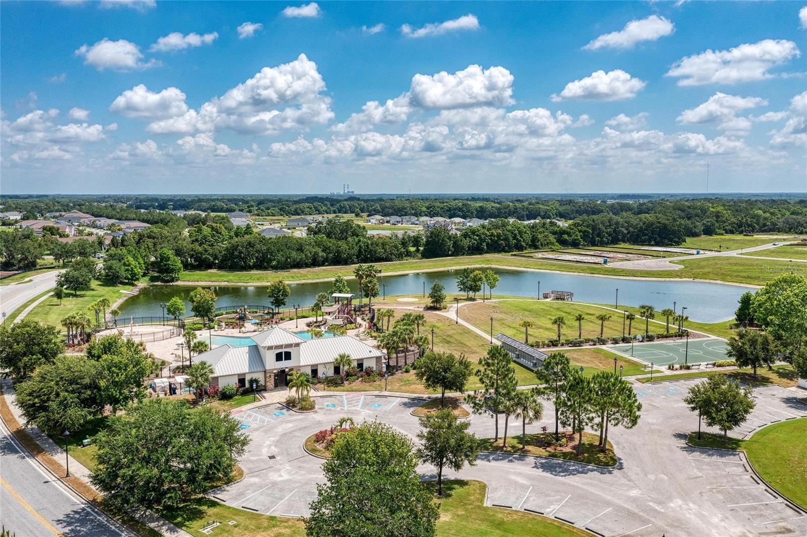 3724 CREEKSIDE PARK DR