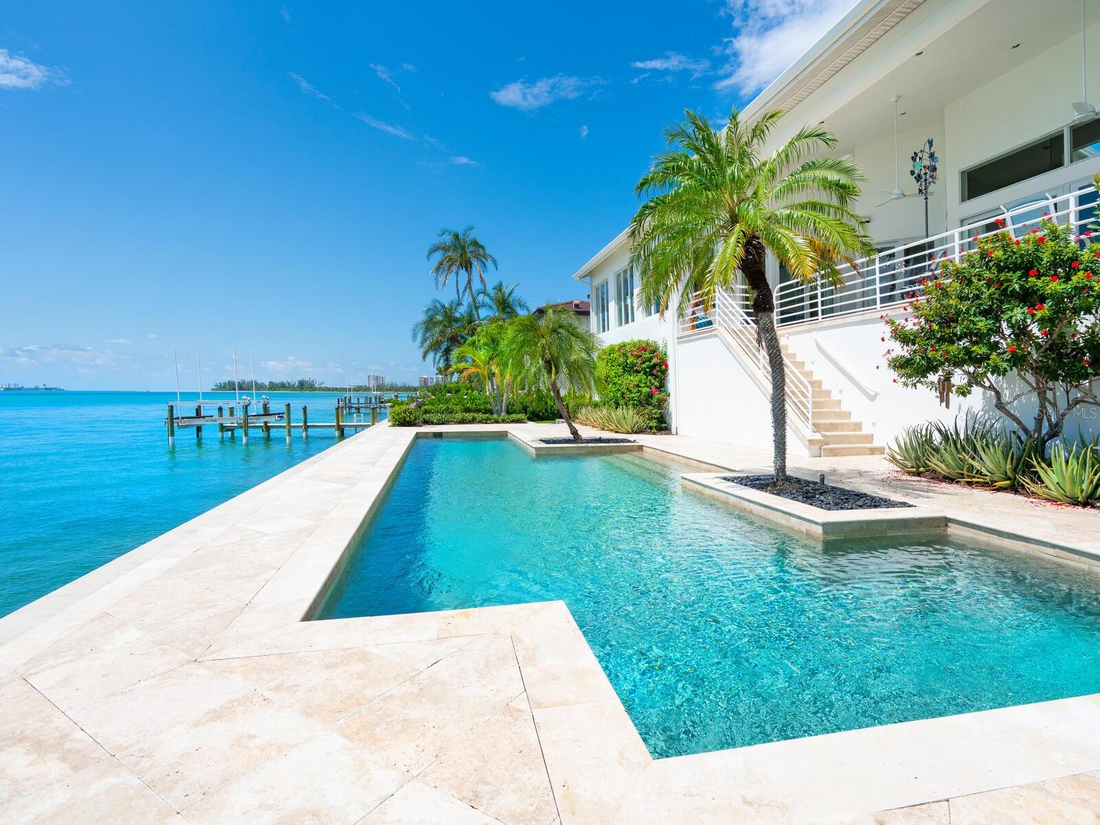 661 MOURNING DOVE DR