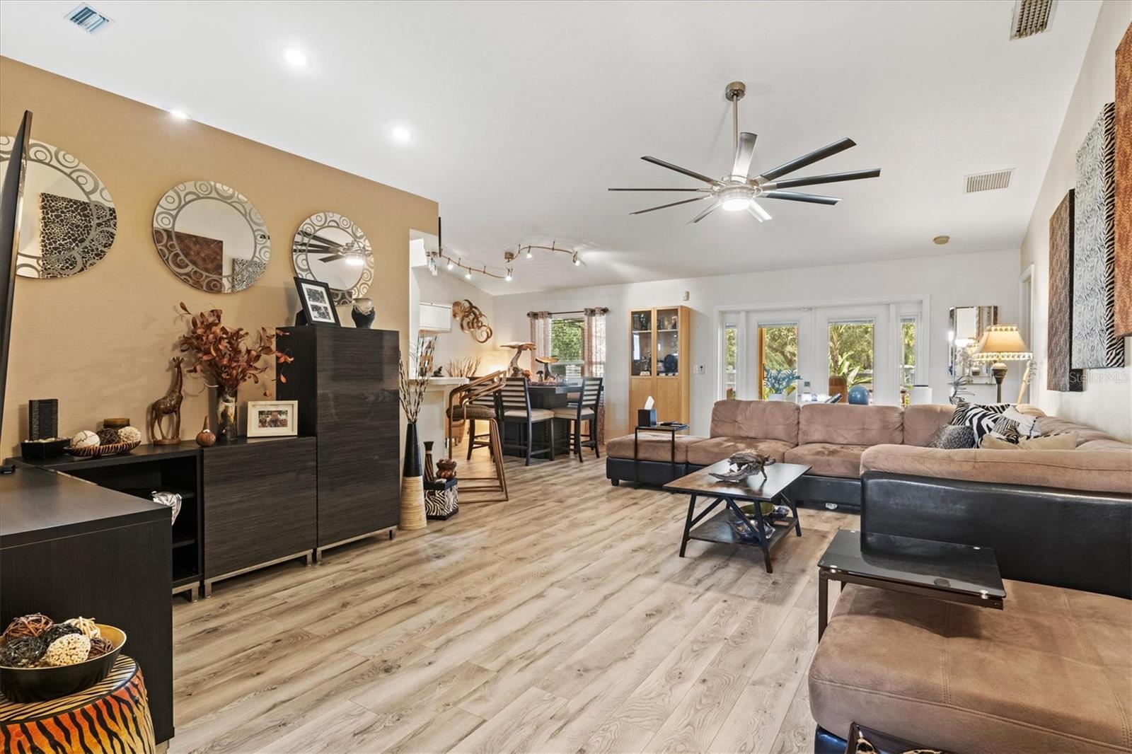 4440 SANIBEL WAY