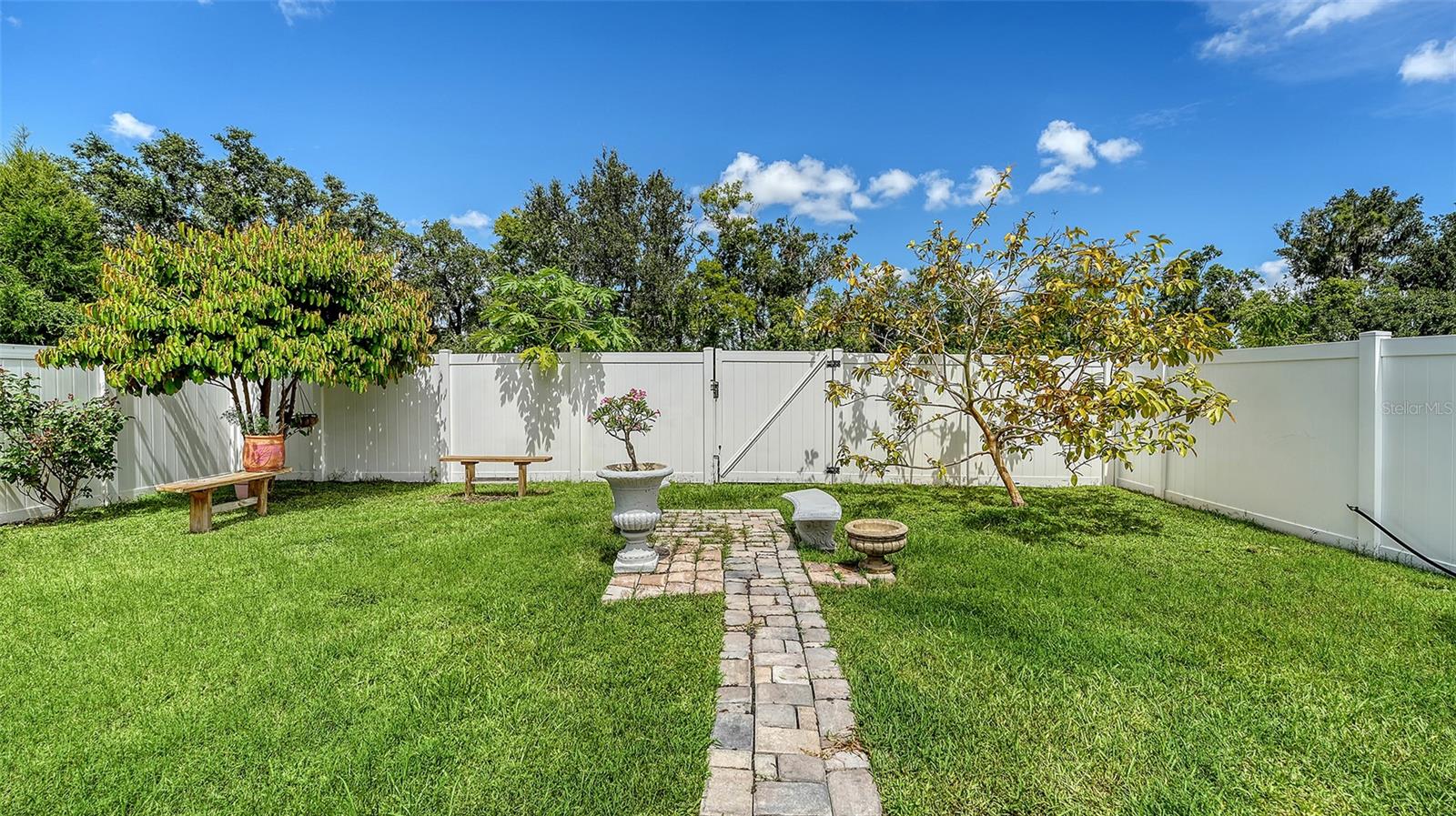 5206 WILLOW BREEZE WAY