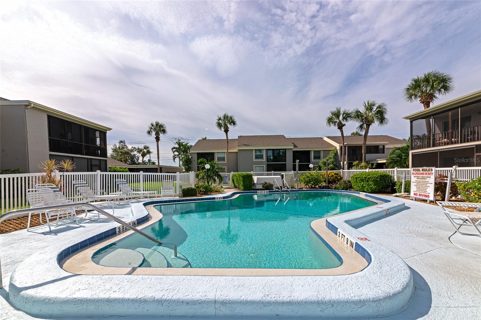 5964 7TH AVE W #5964