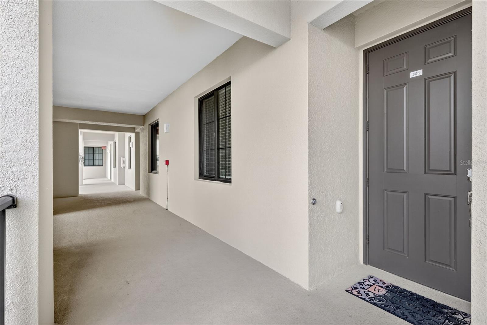 17810 GAWTHROP DR #305