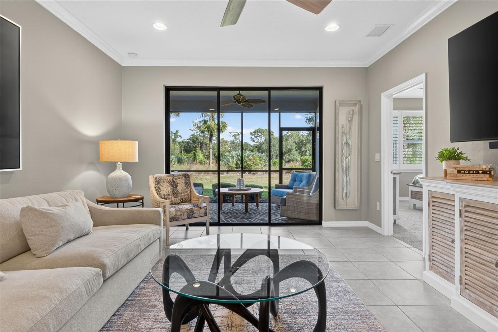 13816 MESSINA LOOP #104