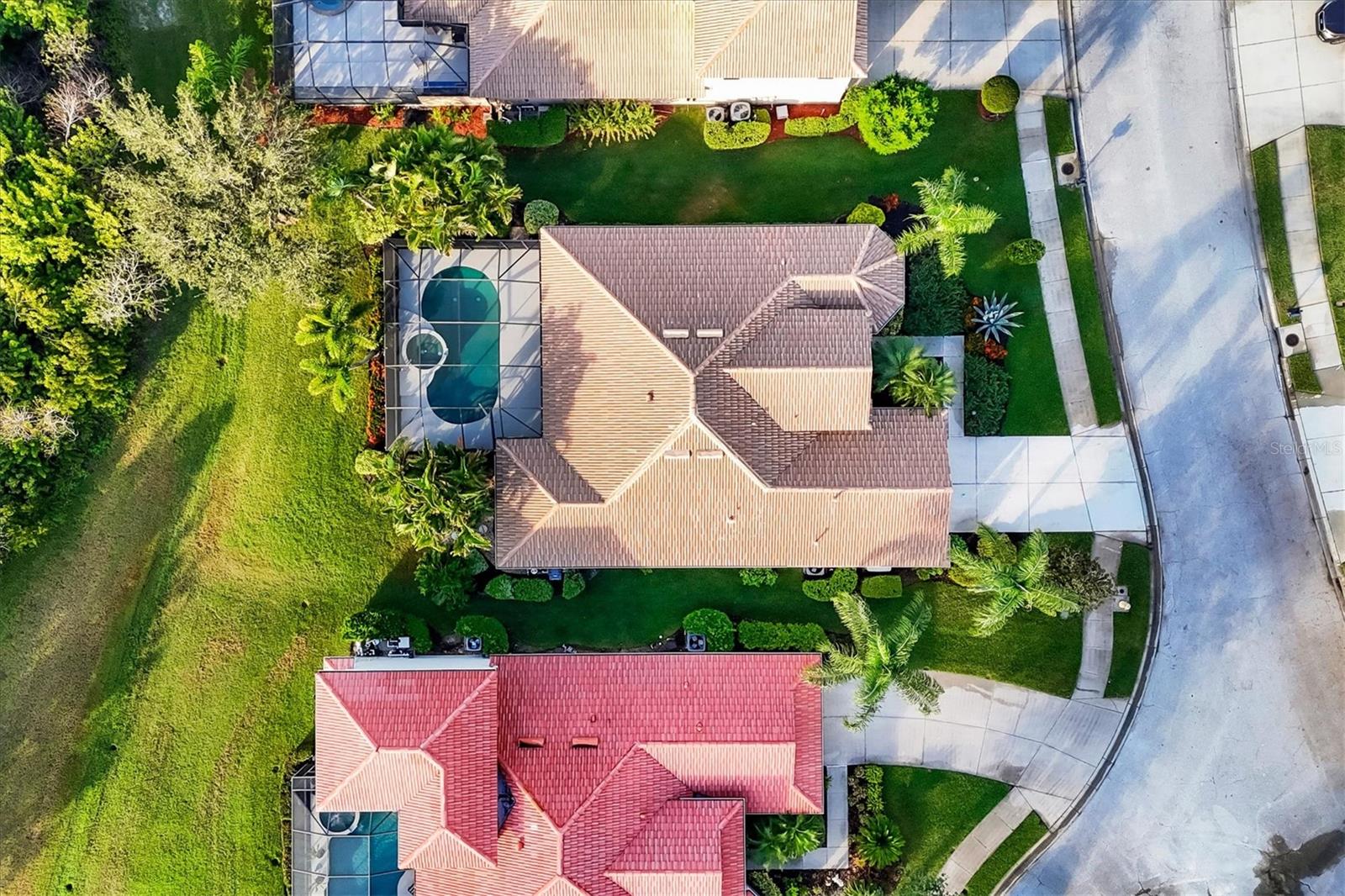 9014 BEACON MANOR TER