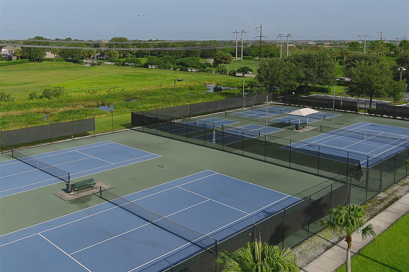 9014 BEACON MANOR TER